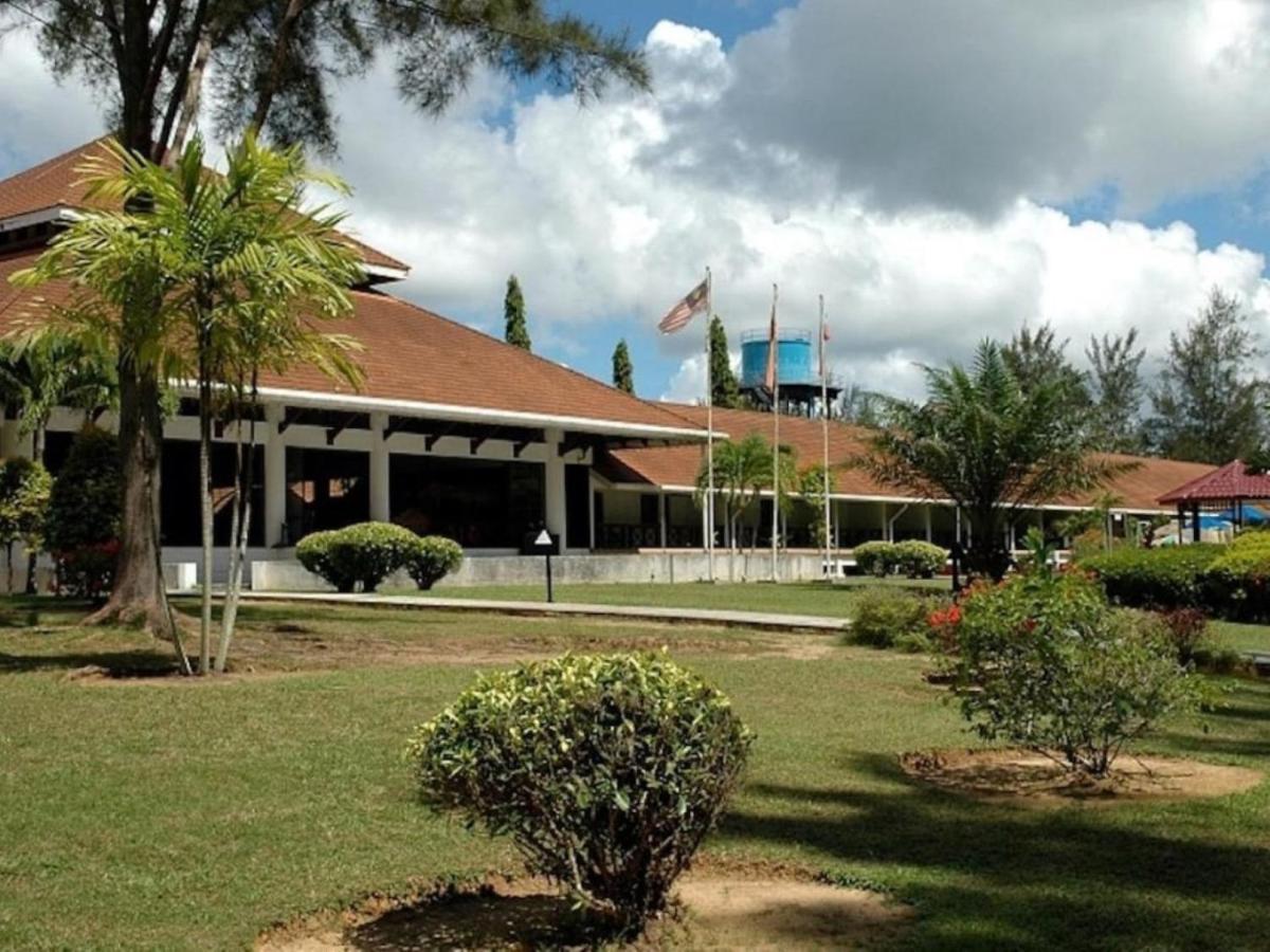 Hotel Felda Residence Sahabat Kampong Ateamu Exterior foto